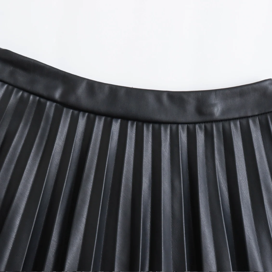 ZBZA ฤดูใบไม้ผลิใหม่ผู้หญิง Faion Design กระโปรงหนัง Faux เดินทาง Sle SLIM FIT ort Sve รอบ Ne ปิดซิป