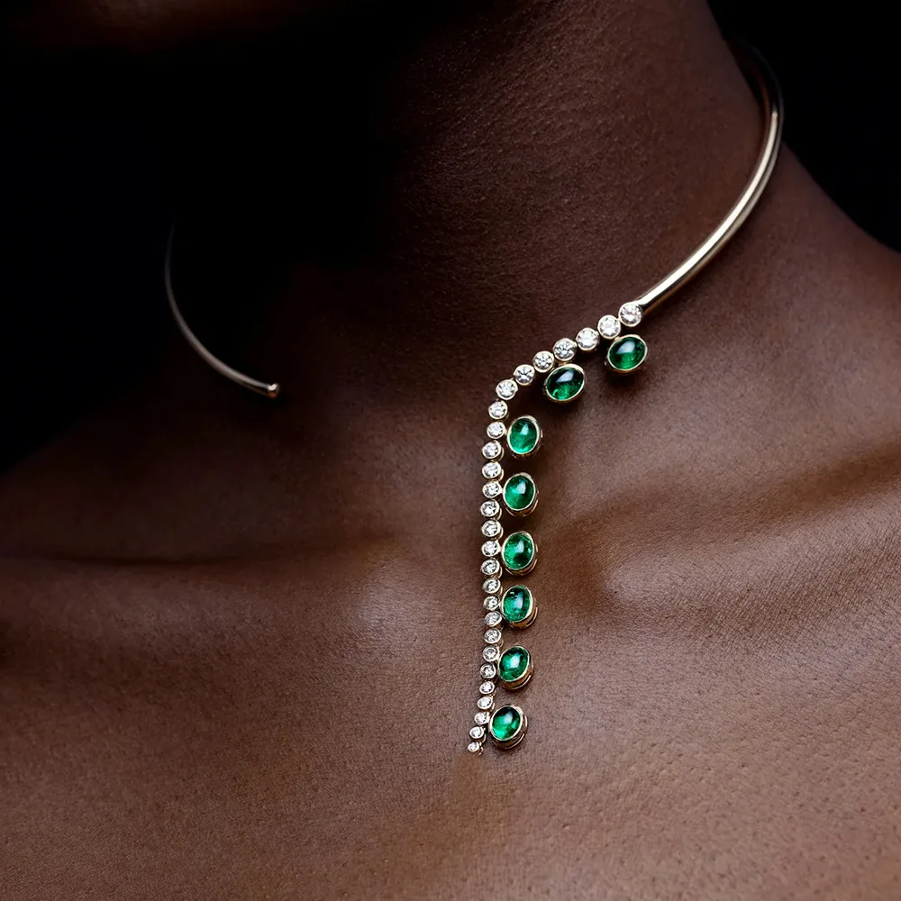 

Green Rhinestone Necklace for Women's Fashion Dinner Gift Full Crystal Tassel High-end Collar Simple Emerald Necklace Decoration