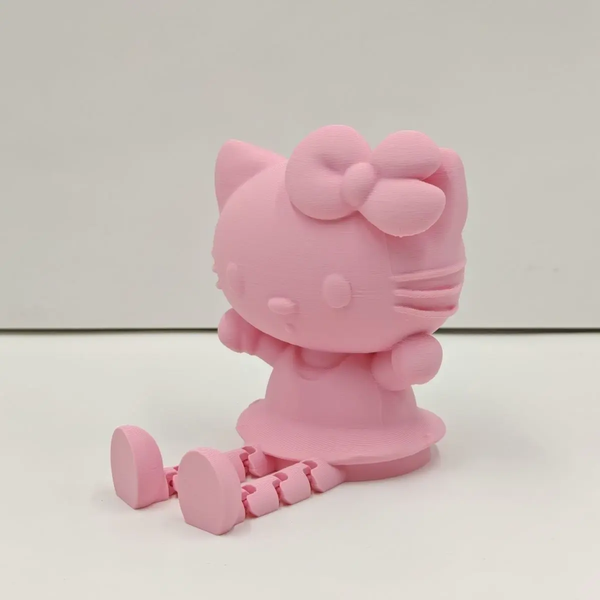

Новая фигурка Hello Kitty, приносящая богатство, 3D-печатная, с подвижными суставами, креативная настольная декоративная фигурка, аксессуар для украшения интерьера.
