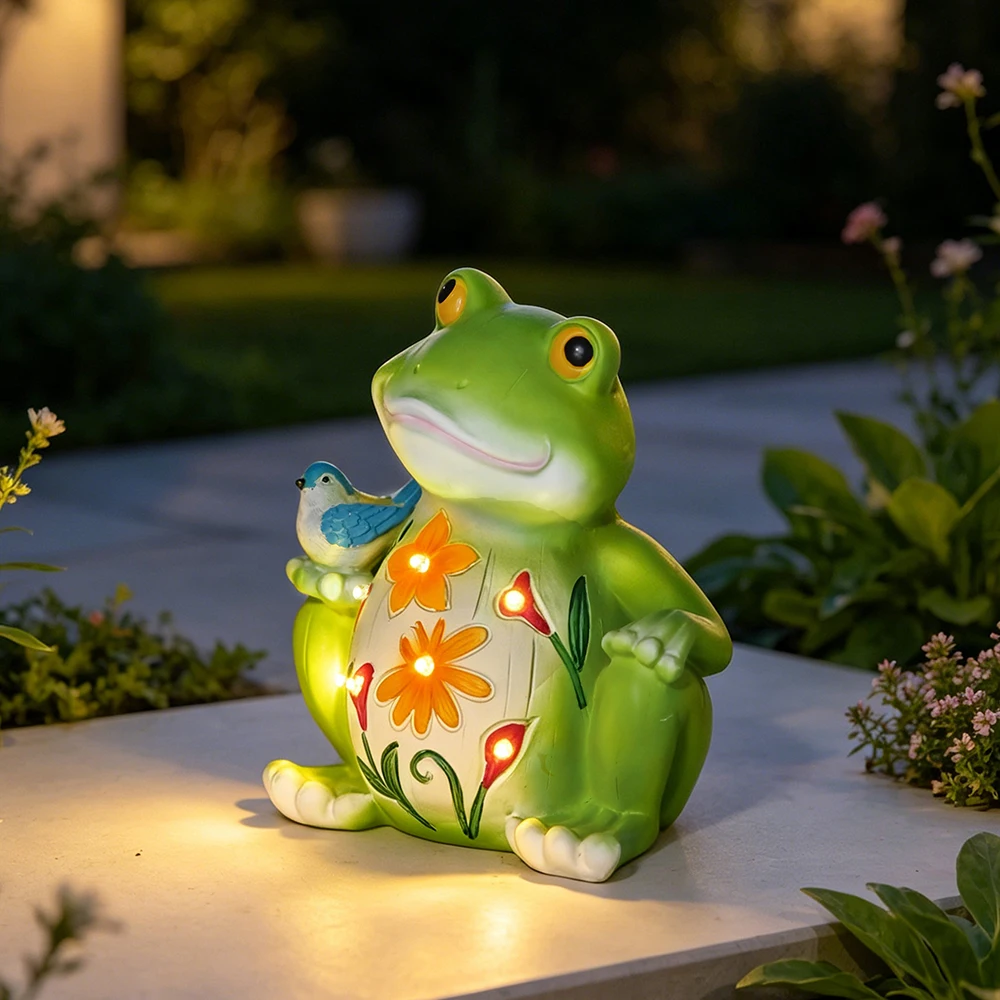 Sturdy Resin Frog Statue with Integrated Solar Panel Bird Detail and LED Flower Lights Outdoor Garden Decor 19x16x11cm