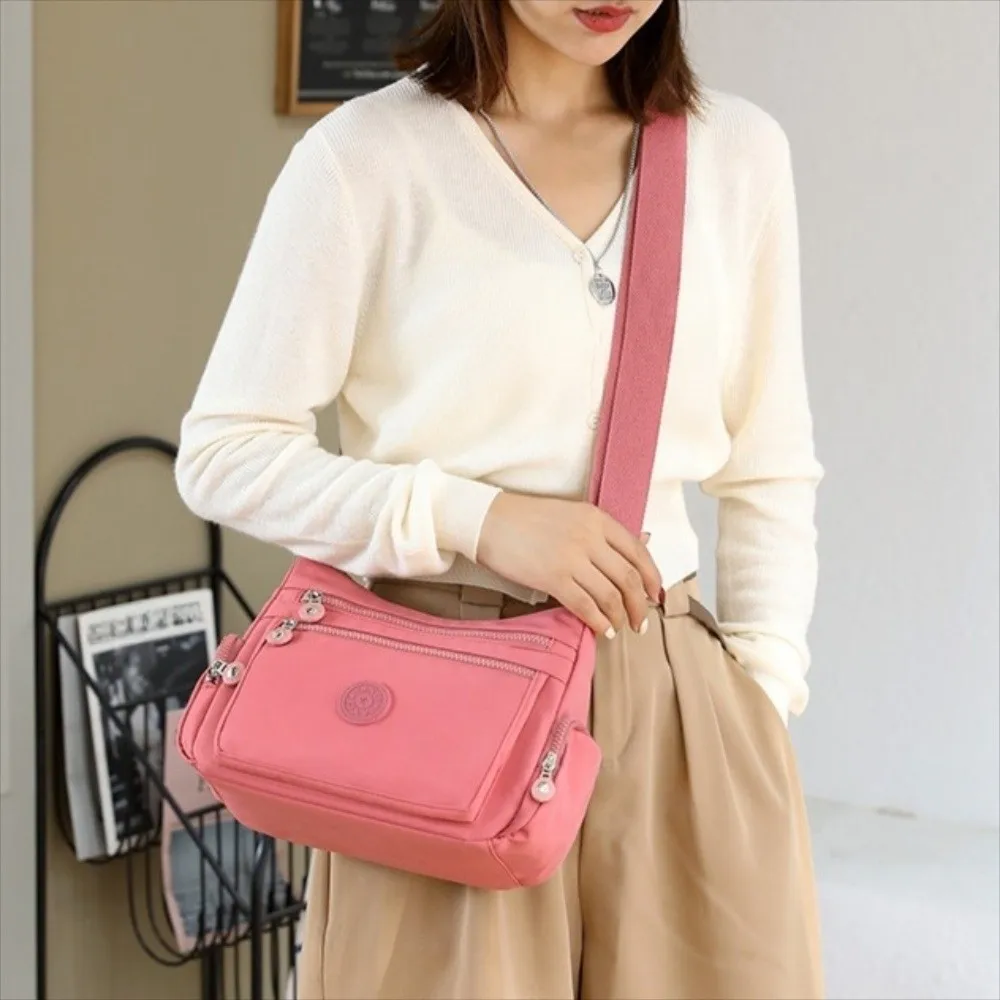 

Легкие женские сумки на плечо, нейлоновые сумки большой вместимости с несколькими карманами на молнии, повседневная корейская сумка через плечо с регулируемым ремешком