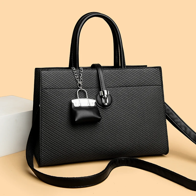 

Женская сумка через плечо из искусственной кожи, большая вместительная сумка через плечо, однотонная женская дорожная сумка-шопер в стиле ретро, большая повседневная сумка-тоут для бизнеса