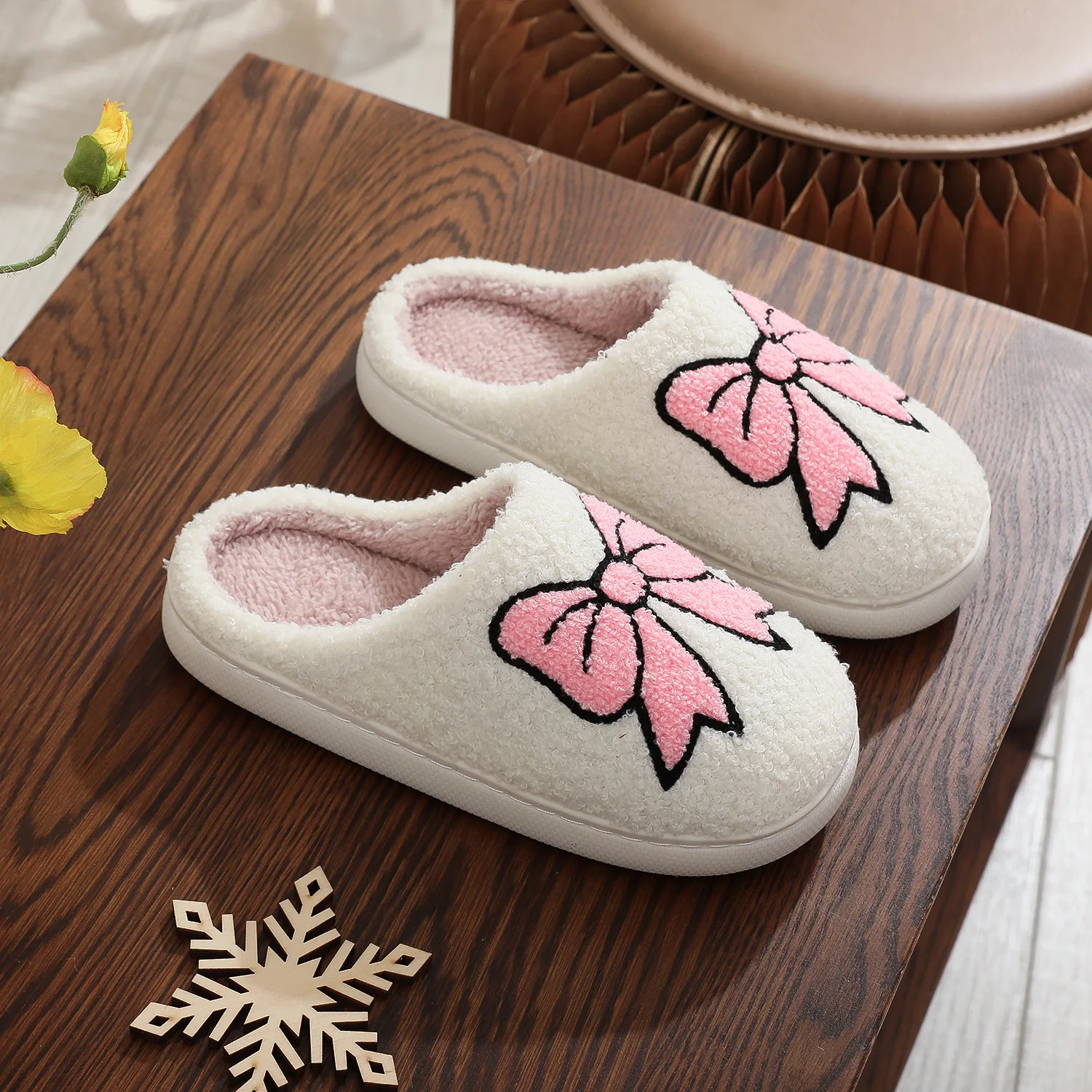 Women Bow Knot Slippers  Home Platform Anti Slip Soft Slippes Winter Kawaii Women Indoor Warm Furry Cotton Shoes New Year Gift