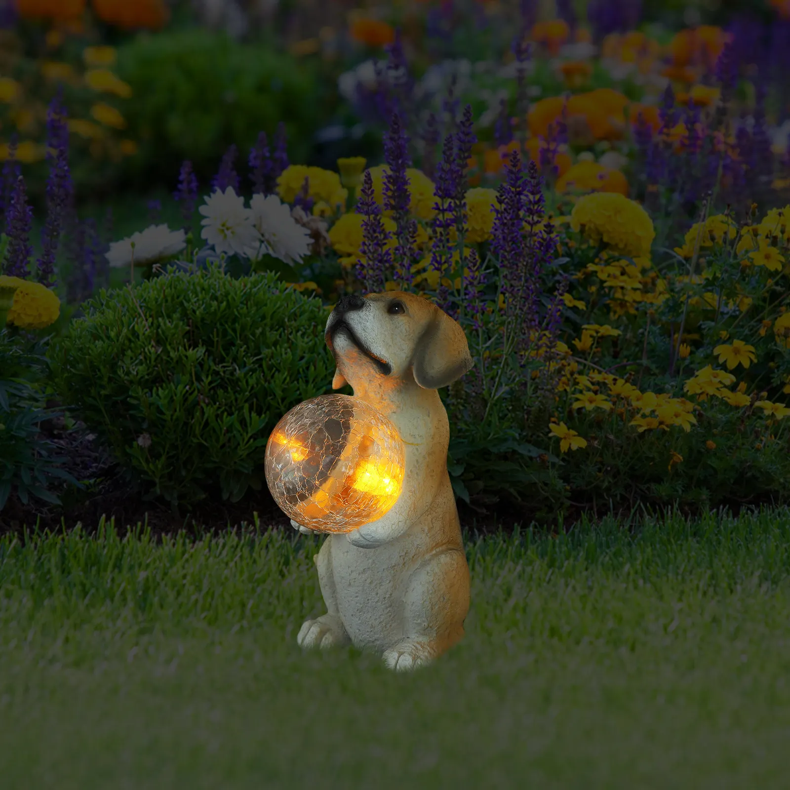estatua-decorativa-de-cao-em-resina-com-luz-solar-para-jardim-interior-e-mesa