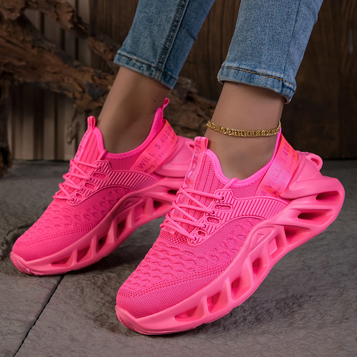 أحذية رياضية نسائية من YRZL أحذية مسطحة كاجوال قابلة للتنفس أحذية رياضية نسائية مريحة للنساء أحذية رياضية للجري #1