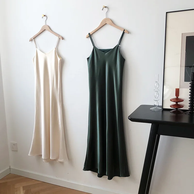 Ladies Satin Milk Party Dress Women Clothing Sleeveless Backless Elegant Bodycon Dresses A-line Green Boho Dress Sexy Clubwear