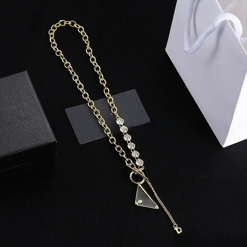 

Новая концепция в художественном ретро: лучшее - персонализированное модное ожерелье на выбор для модных подарков