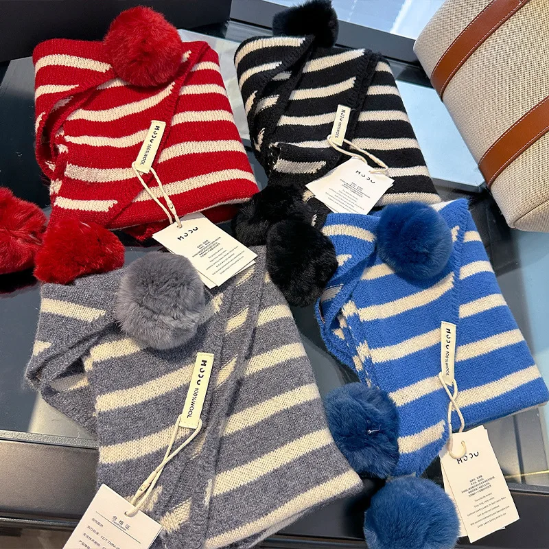 取り外し可能な手作りクリスマス赤いウールスカーフ多用途ショルダーラップスカーフ三角形韓国風秋冬スカーフ