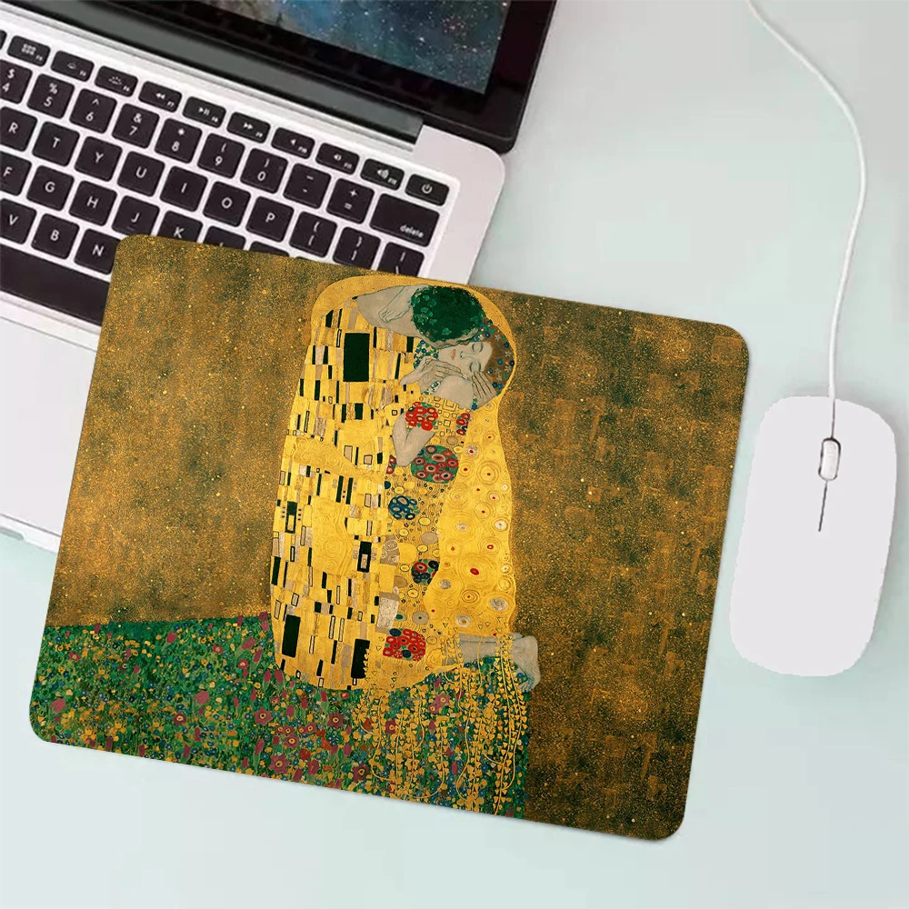 The Kiss Gustav Klimt Small Gaming Mouse Pad Gamer Keyboard Mousepad Computer Mouse Mat Laptop Carpet Anime Mause pad Desk Mat