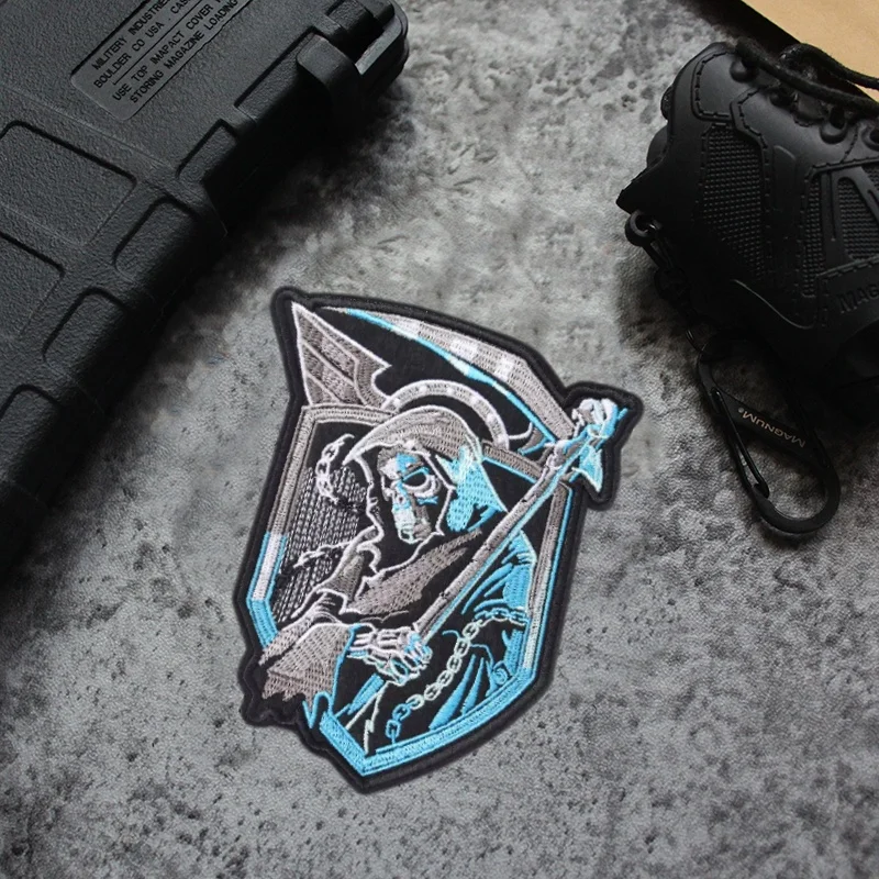 

Skull Embroidery Patch on Clothes Tactical Morale Badge Hook and Loop Military Patches Backpack Decoration Accessory Sticker