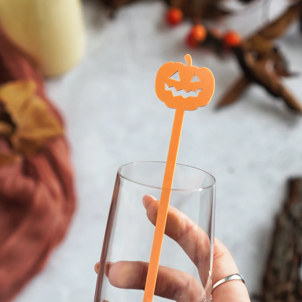 30/50/100Pcs Personalized Halloween Acrylic Cocktail Stirrers Cocktail SticksParty Bar Tags Drink Charm Toppers Party Decor