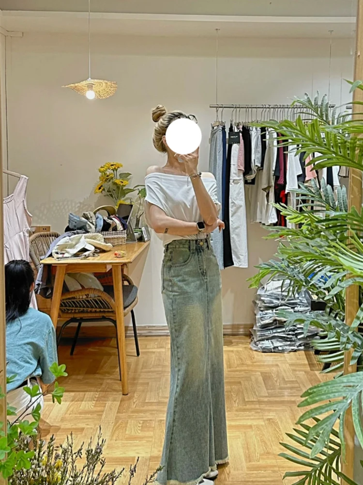 Retro Spódnica Jeansowa z Wysokim Stanem Damska Sensacja Designu Postrzępiony Brzeg Dopasowany Krój Długa Spódnica Jesienna Moda Damska...