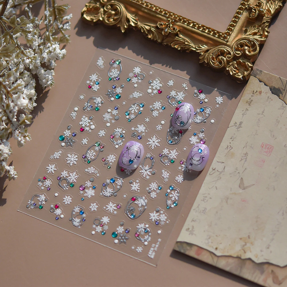 1pcs 5D Chic Dot Snowflakes Nail Art Sticker Bronzing Silver Gold Sparkle Circle Snowflakes Decals for Christmas Nail Decoration