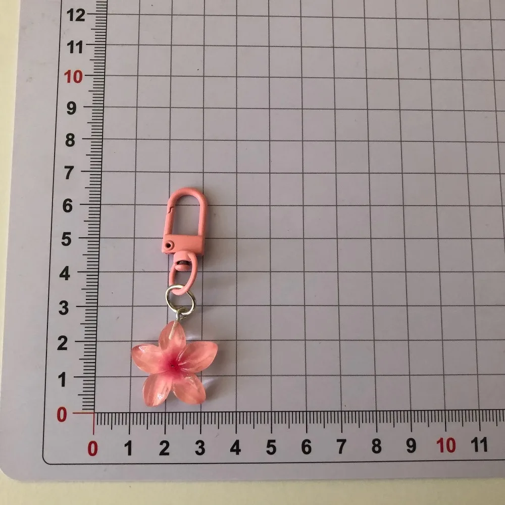 New Sweet Colorful Flower Keychain Hanging Jewelry Pendant Rope Decoration Car Key Ring Resin Bag Decoration Student image 6
