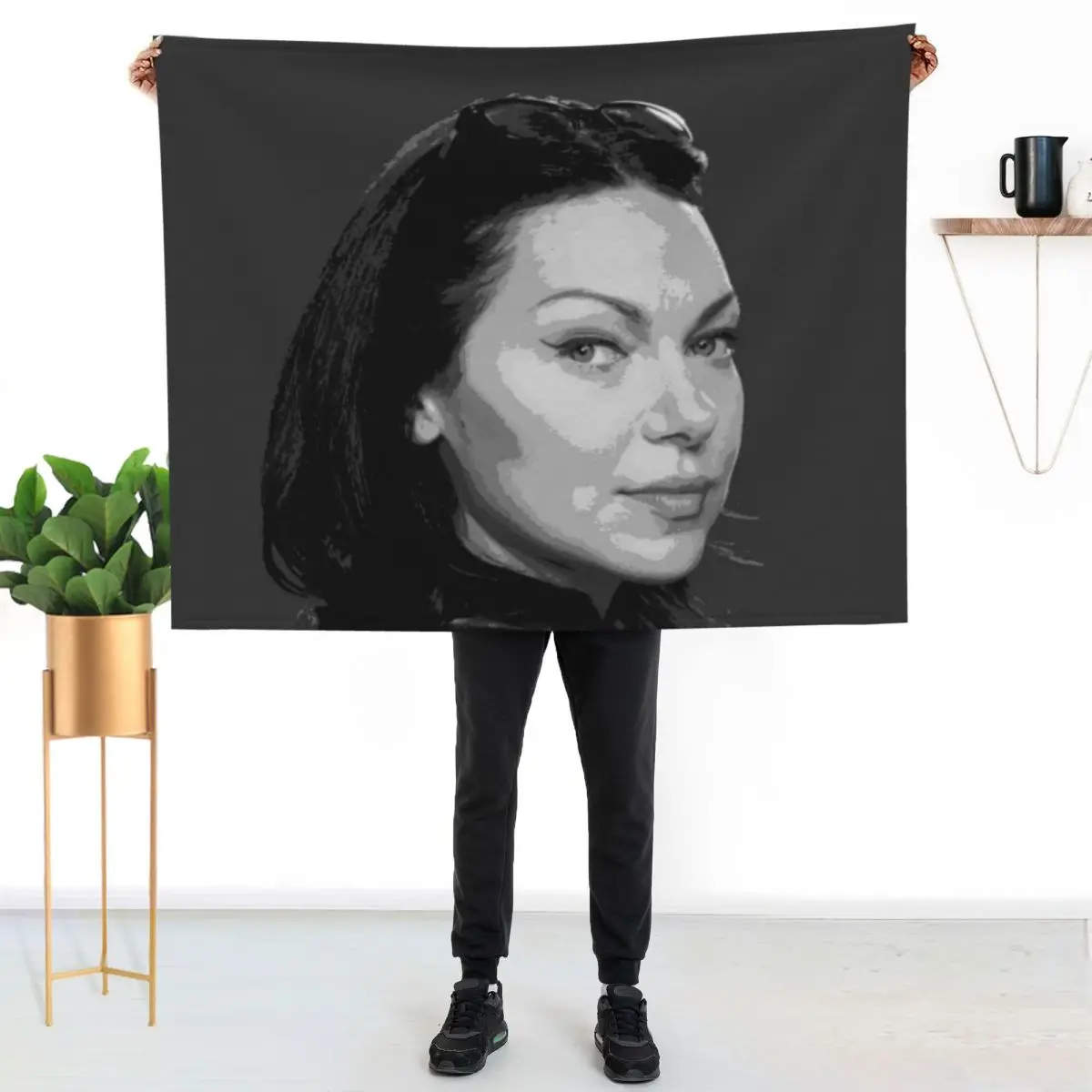 Laura Prepon Black & White Pop Art Portrait Painting Throw Blanket Soft Big Vintage For Sofa Thin Soft Beds Blankets