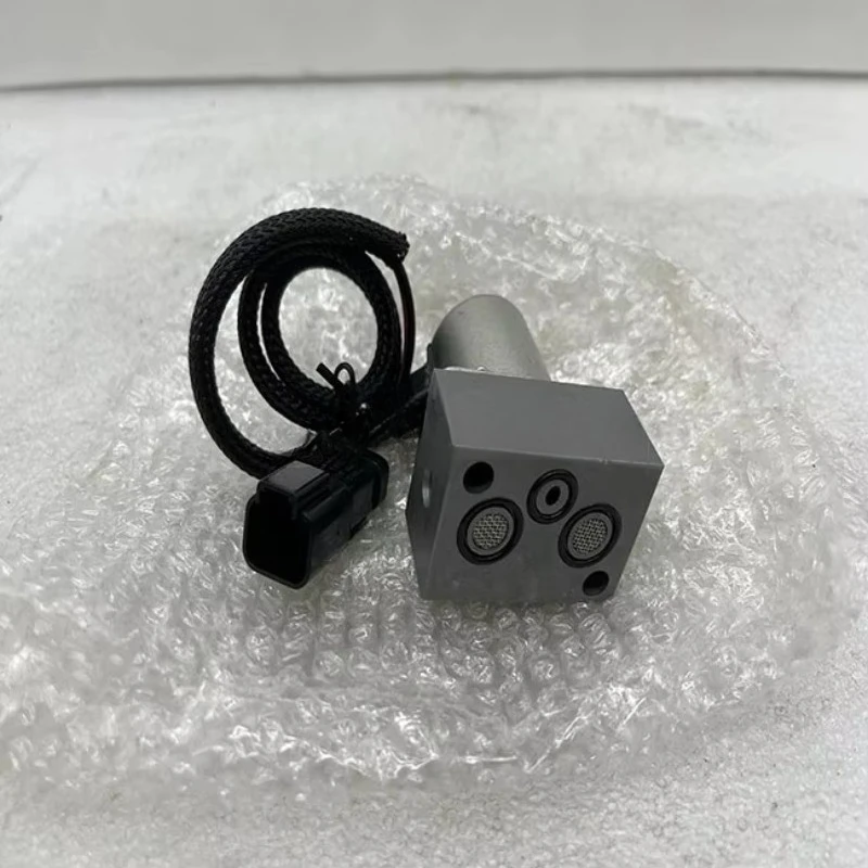 Válvula piloto de bomba hidráulica de válvula solenoide 702-21-57500 702-21-57600 702-21-55901 para piezas de excavadora PC200 PC220