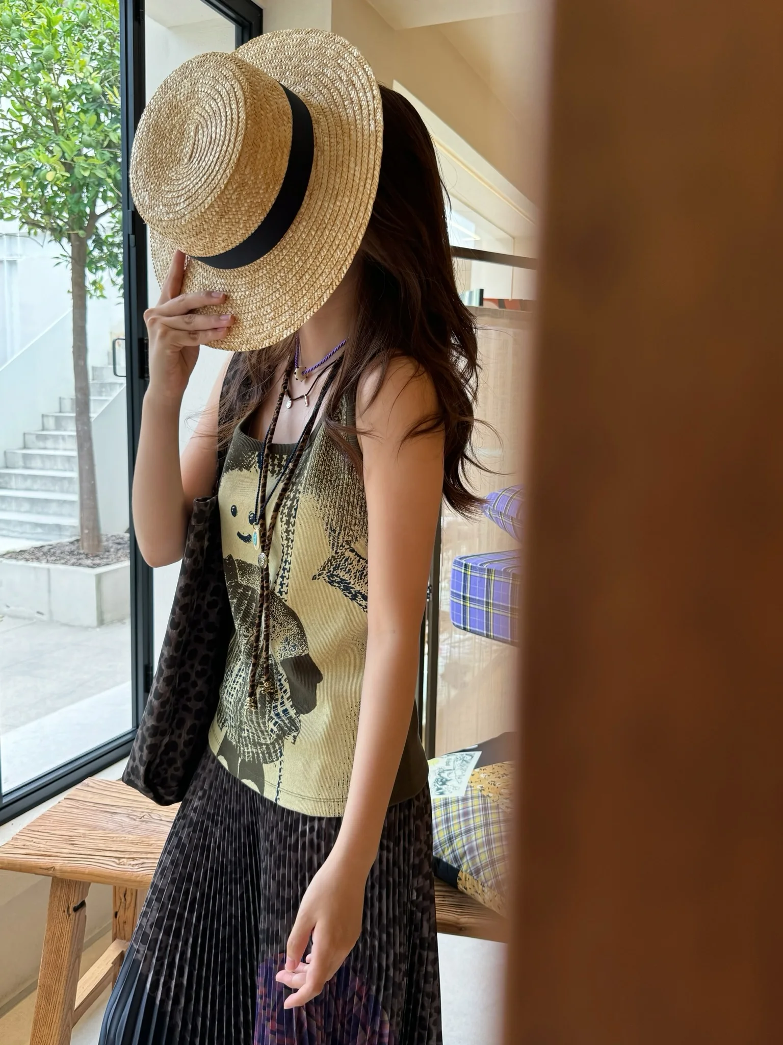 

AUBRUINO Early Autumn Original Bla Face Doll Print Vest Top Women's Loose Fit Cotton Blend Faion Vest