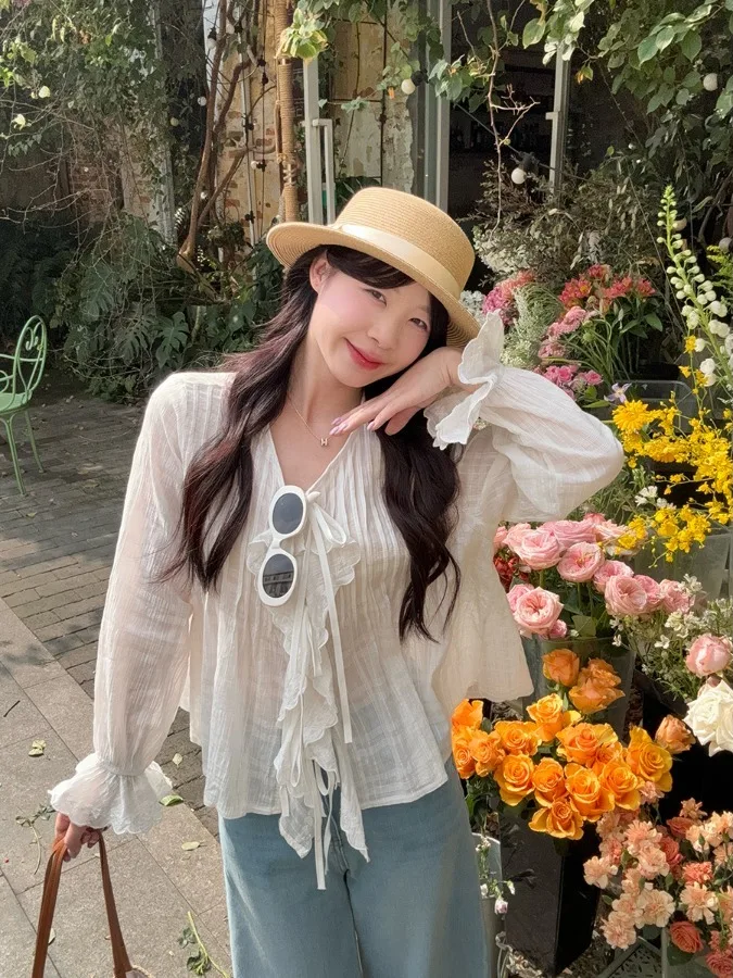 

plus Size Women's Shirt Gentle Style Lace Trim Belted V-Neck Loose Conceal Ageless Long Sleeve Top Summer Casual Fashion