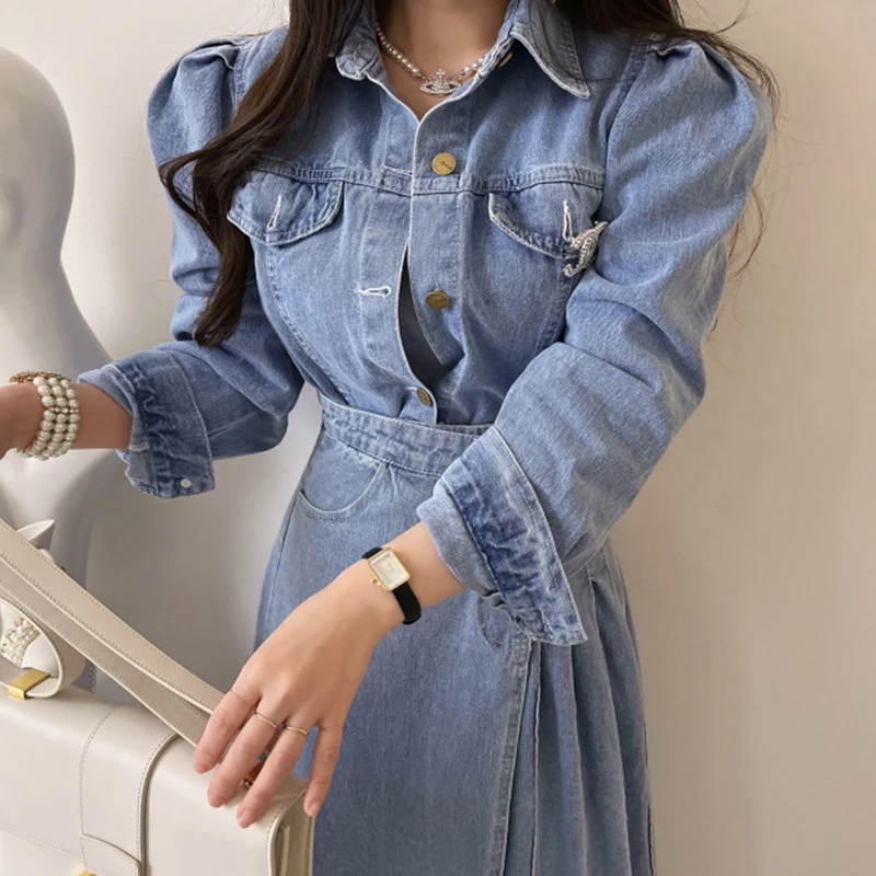 Conjunto de Moda Fena com Csa Jeans de Manga Longa com Gola Retro Chic de Verão e Saia Midi Justa de Cintura Alta em A...