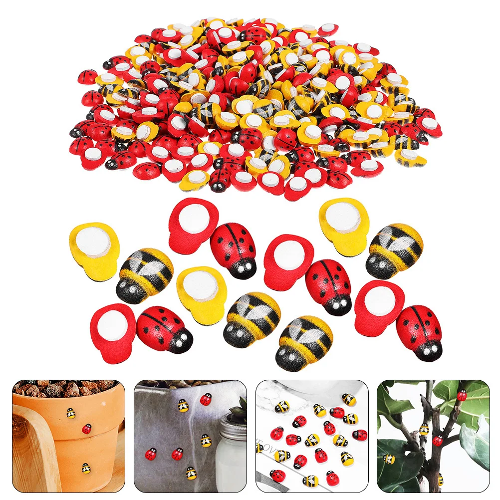 

400Pcs DIY Bee Accessories Wooden Mini Insect Ornaments for Crafts Making Supplies Micro Landscape Scene Decor Cake Decorating
