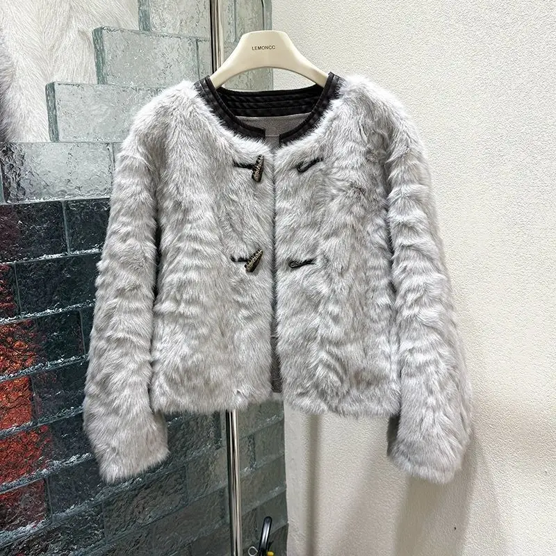 2026 Super Fairy Fur Dopamine Coat Women's Horseshoe Sleeve Thickened Versatile Fur Integrated Warm Temperament Fur Coat Female
