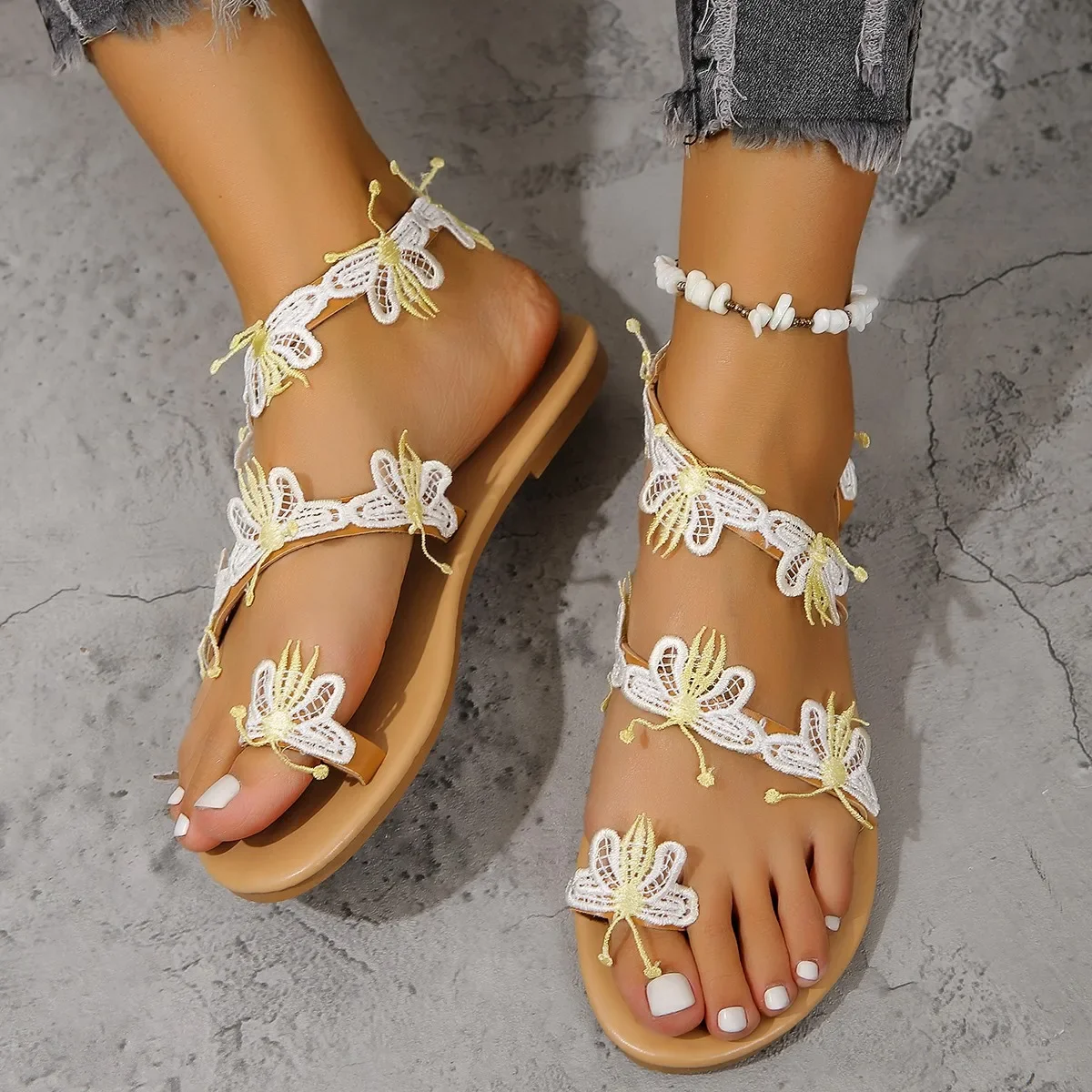 2024 summer new fashion sandals set toe European and American style women sandals light holiday outdoor beach Plus size shoes