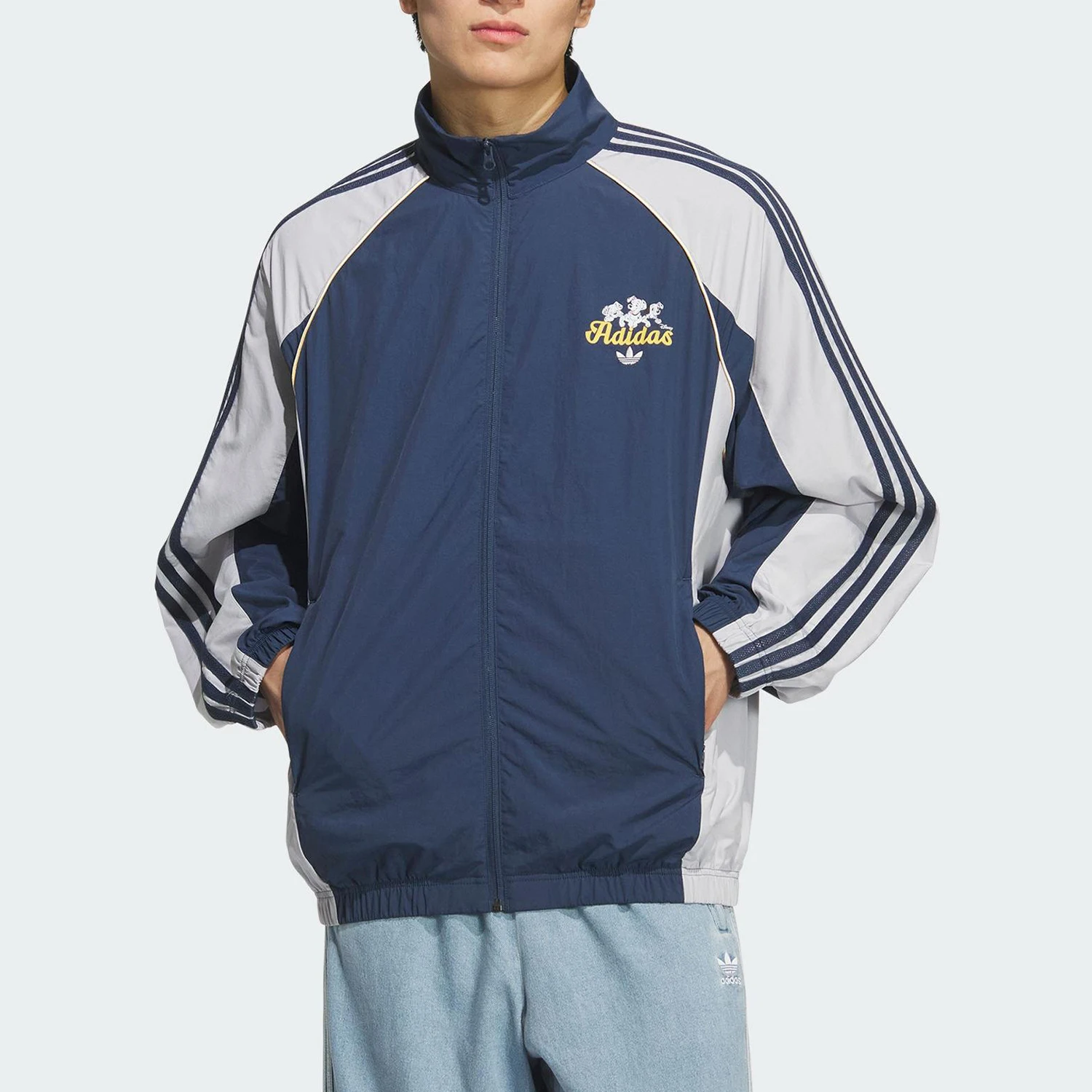 

Adidas genuine clover men's and women's loose fitting and durable casual jacket KG6691