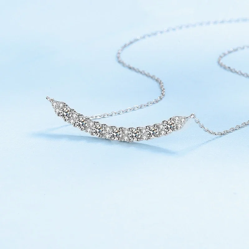 

Daughter Adult's Day 18K White Gold Women Wedding Smile Necklaces 0.7CT Moissanite Diamond PT950 Platinum Girl Birthday Gift ins