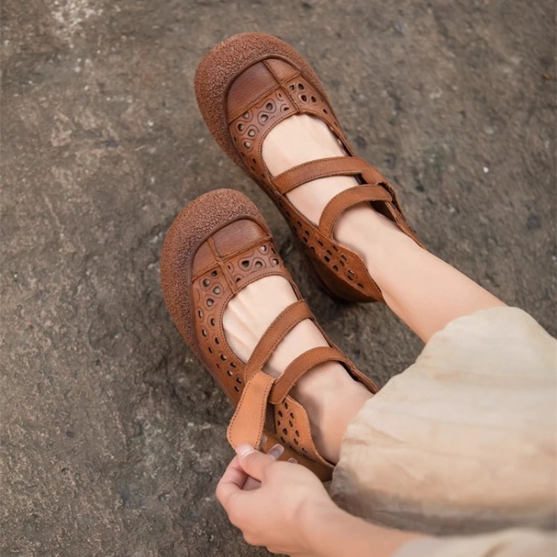 2025 Summer Retro Handmade Lightweight Women Shoes Soft Bottom Mom Breathable Sandals Cowhide Hollow Out Casual Sandal Boots