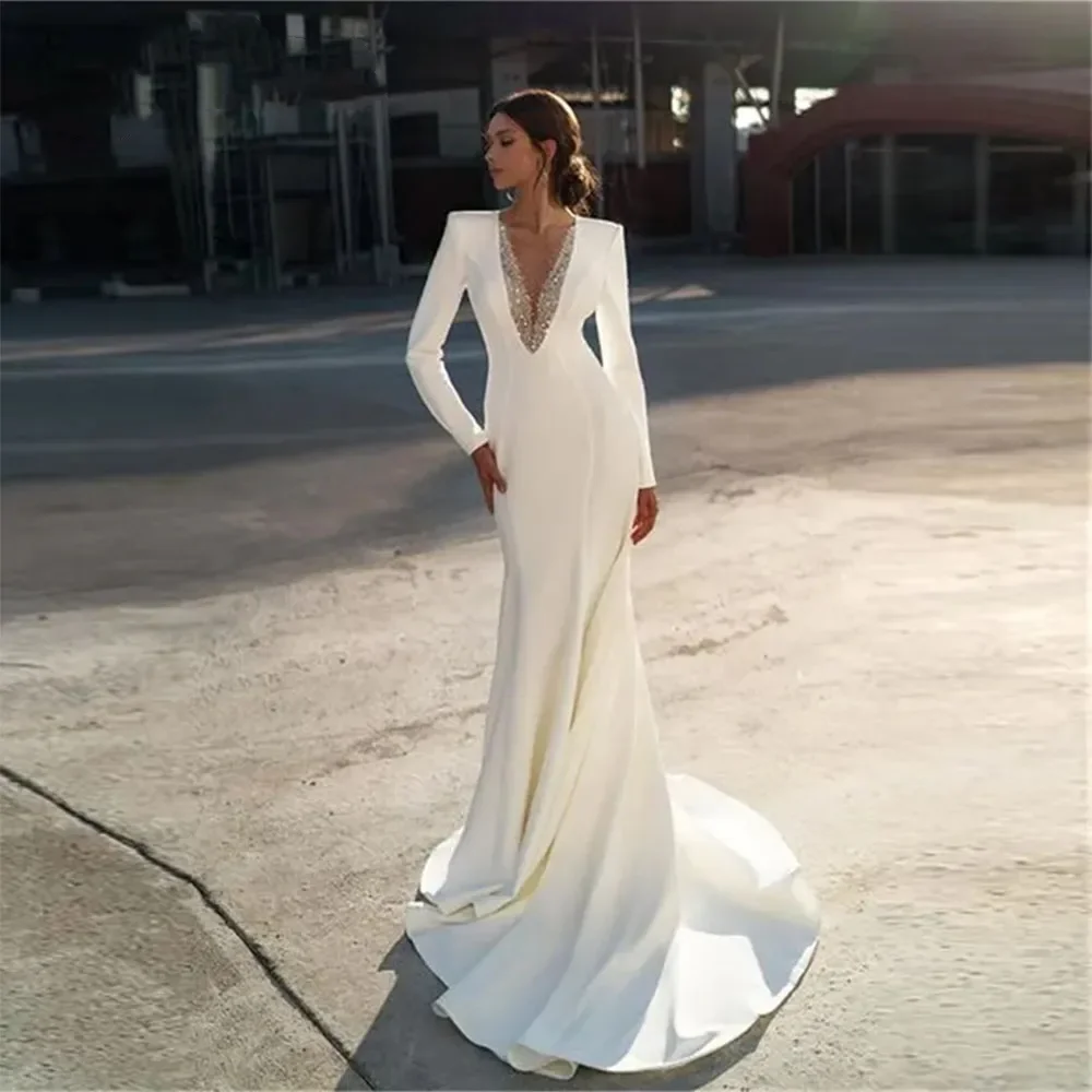 

Elegant Beaded Sheer V Neck White Mermaid Wedding Dresses Long Sleeves Satin Bridal Gown For Woman Beach Robe De Mariee 2024