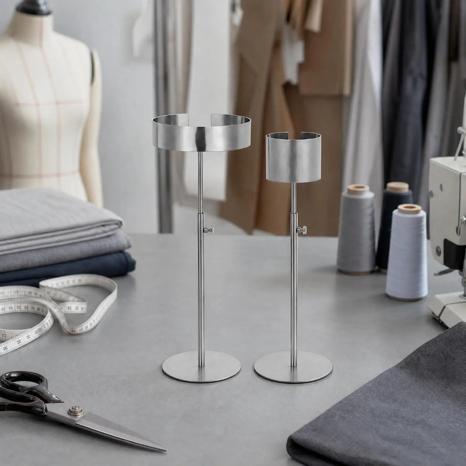 Round Base Collar Display Stand Stainless Steel for Shirt Cuff Showcase Boutique Counter Window Display Shelf Rack