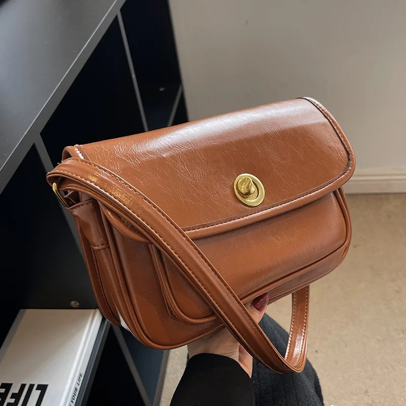 Czerwona torba Crossbody dla kobiet z teksturowanej skóry wszechstronna torba na ramię wiosenny i jesienny nowy torebki o dużej pojemności Retro