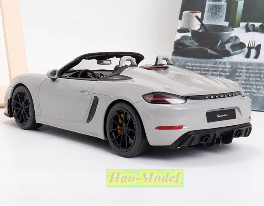 GT Spirit 1:18 For Porsche 718 SPYDER Boxster Resin Diecast Model Car Boys Birthday Gifts Hobby Display Collection Ornaments