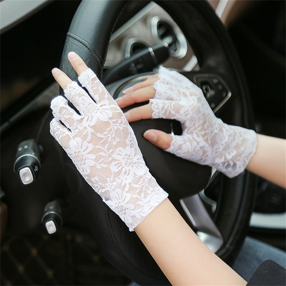 Summer Ladies Short Lace Half-finger lace sunscreen gloves, bare-finger wedding decoration gloves  JT007