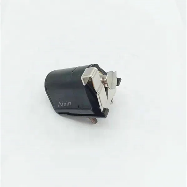 

RE62240 20000523DY4 Соленоид отключения для погрузчика JD 544 544A