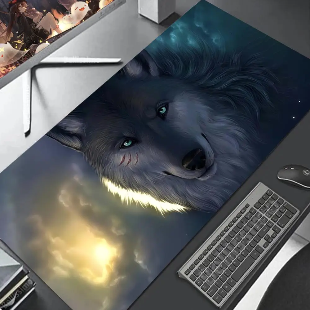 Großes Gaming-Mauspad mit Cartoon-Motiv in Schwarz und Weiß, Wolfskönig-Design, rutschfeste Basis, robust, geeignet für Desktop-Laptop-Schreibtischunterlage