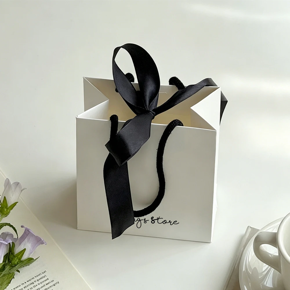 50 Stück Individualisierte Logo-Schmuck-Papiertüten 13,5x15,5x7,5cm Einkaufstaschen für Parfüm, Kosmetik, Duschgel, Seife, Verpackungsbeutel, Schalbeutel – Detail 8