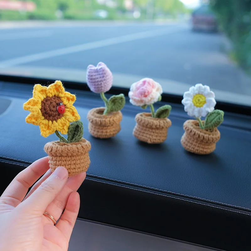 1PC Handmade knitting DIY mini potted plant Car centre console crochet wool sunflower decorations ornaments Interior Accessories