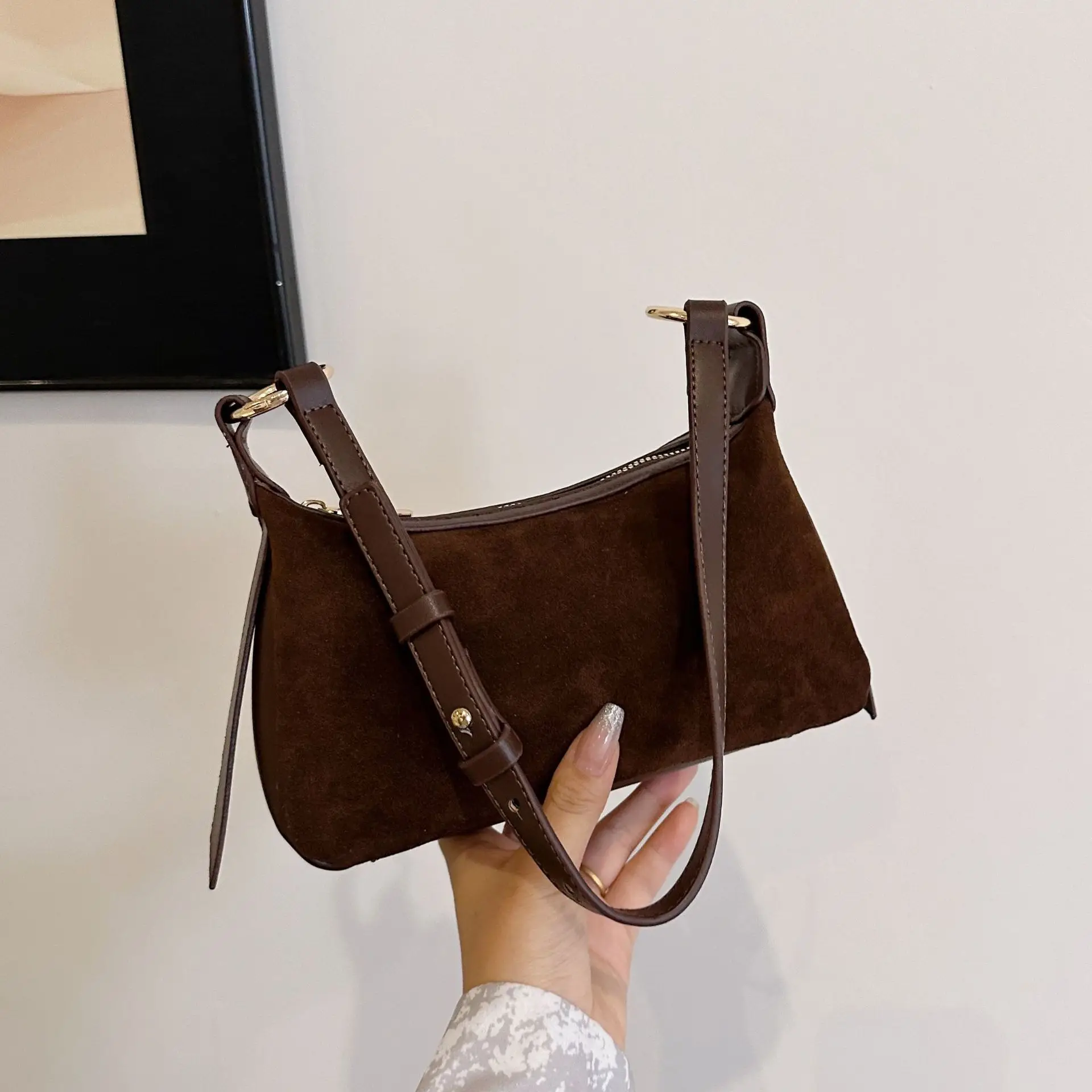 حقيبة كريسنت مون 2025، محفظة كتف للركاب للنساء، حقيبة كروس أنيقة، حقيبة بسيطة من اليوم إلى الليل، حقيبة حبال مزخرفة #4