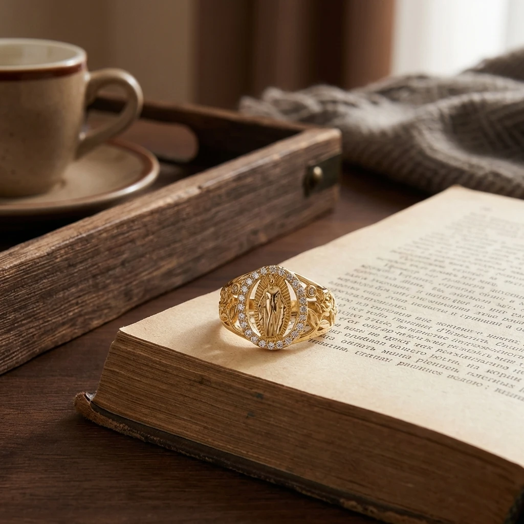 Vintage Porträt-Kameo-Ring für Damen Messing Zirkon Antiker Blumenrelief Ovaler Halo-Band Boho Romantischer Statement-Schmuck – Detail 4
