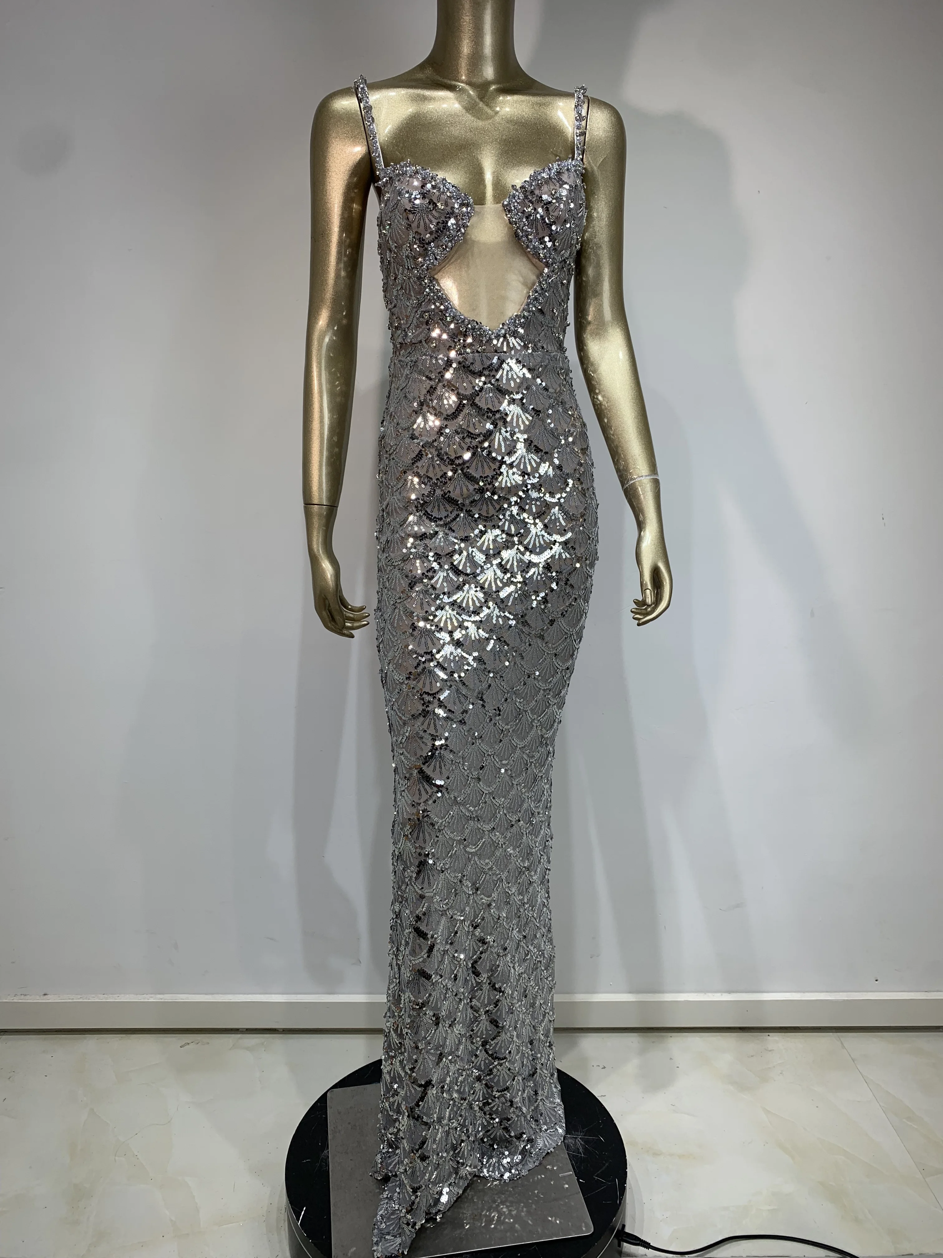 Women Sexy V Neck Backless Sequins Mesh Sparkly Silver Maxi Long Dress 2024 Elegant Party Evening Outfit Vestido