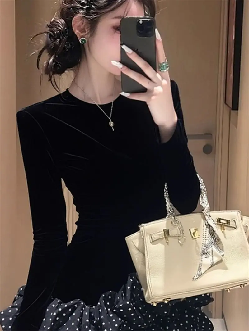 Abito in velluto impiombato con boccioli floreali per l'autunno e l'inverno, capispalla squisiti con gonna avvolta sul braccio