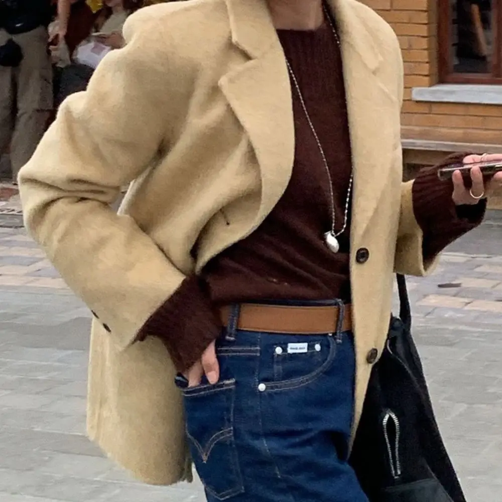 

Silver Hollow Vase Pendant Necklace Can Be Arranged with Flowers Alloy Collarbone Chain Can Arrange Flowers Geometric