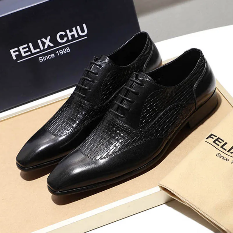 Luxury Genuine Leather Oxford Shoes Men Elegant Office Pointed Toe High Quality Black Blue Lace Up Mens Business Dress Shoes