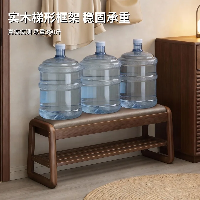 At the door of the shoe changing stool, household solid wood light luxury can be sat