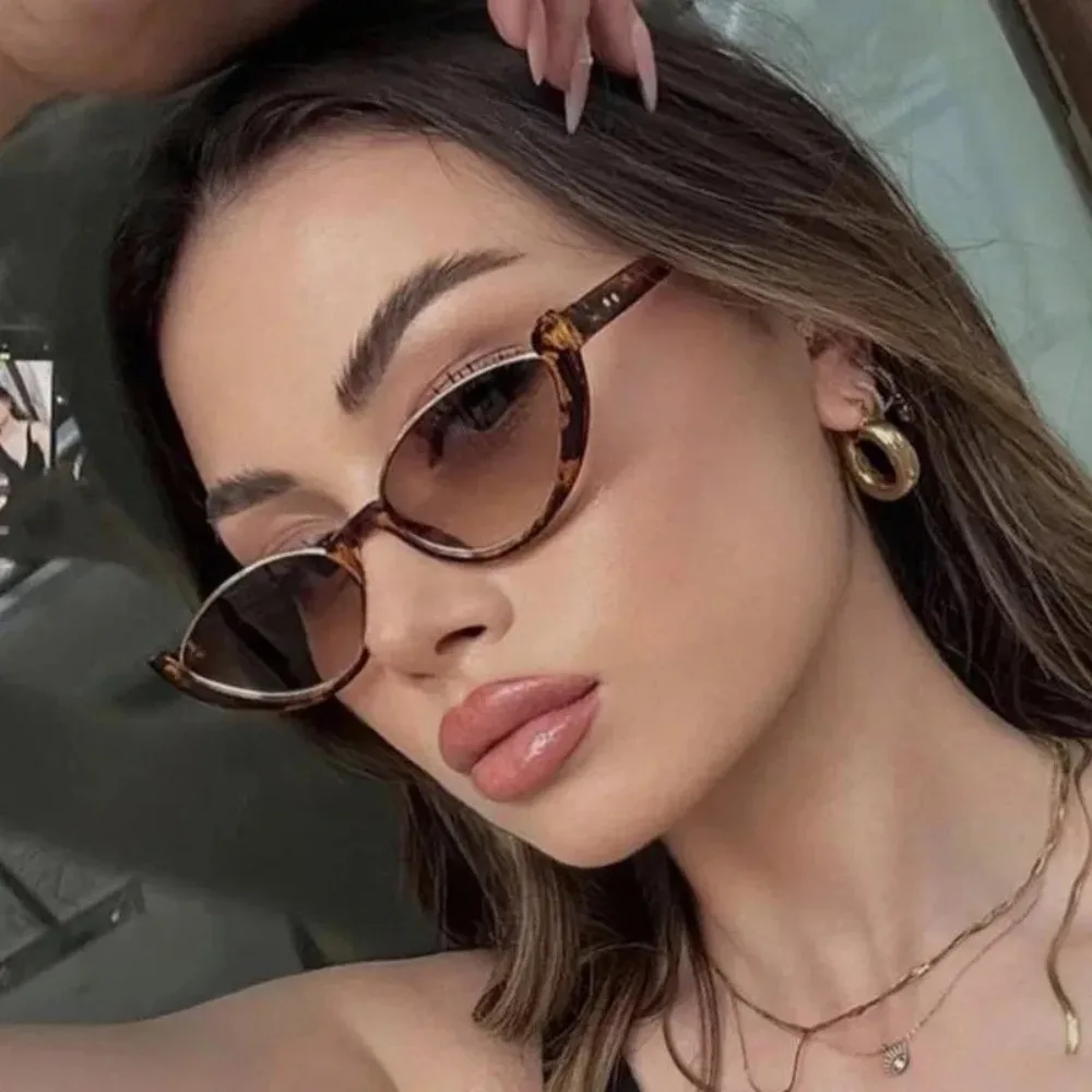 

Vintage Half-frame Cat Eye Sunglasses Anti UV Scratch Resistant Sun Glasses Street Photography Shades Eyewear Summer