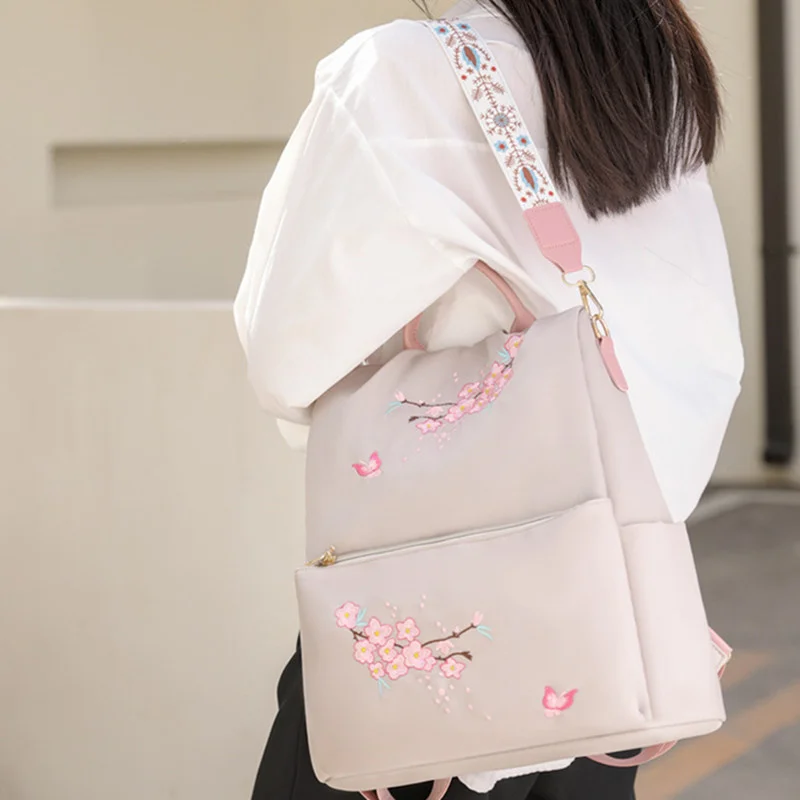 Elegant Embroidered Women's Backpack Vintage Anti-Theft Female Travel Bag Large Capacity Student School Bag For Girls