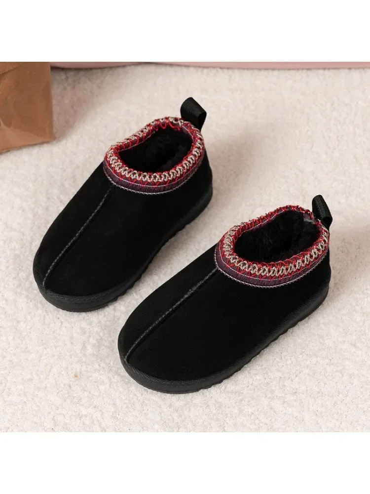 Chaussures pour enfants, bottes de neige d'hiver pour filles, chaussures chaudes à semelles épaisses, chaussures en cuir de laine à rayures ondulées rétro, nouvelle collection 2025