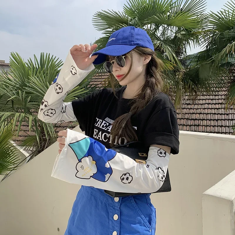 

Summer Women Sun Protection Sleeves Korean Style Ice Silk UV Arm Covers Thin Loose Fit Love Pattern for Travel Cycling Wholesale