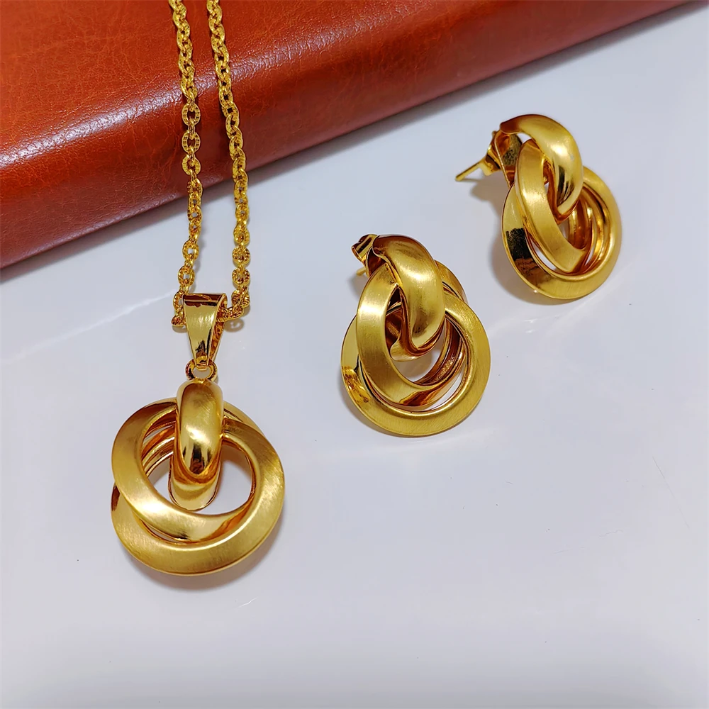 ESALE Hot Sale Gold Plated Jewelry Set For Women Simple Fashion Dubai Jewelry Luxury Design Necklace Earrings Pendant Set